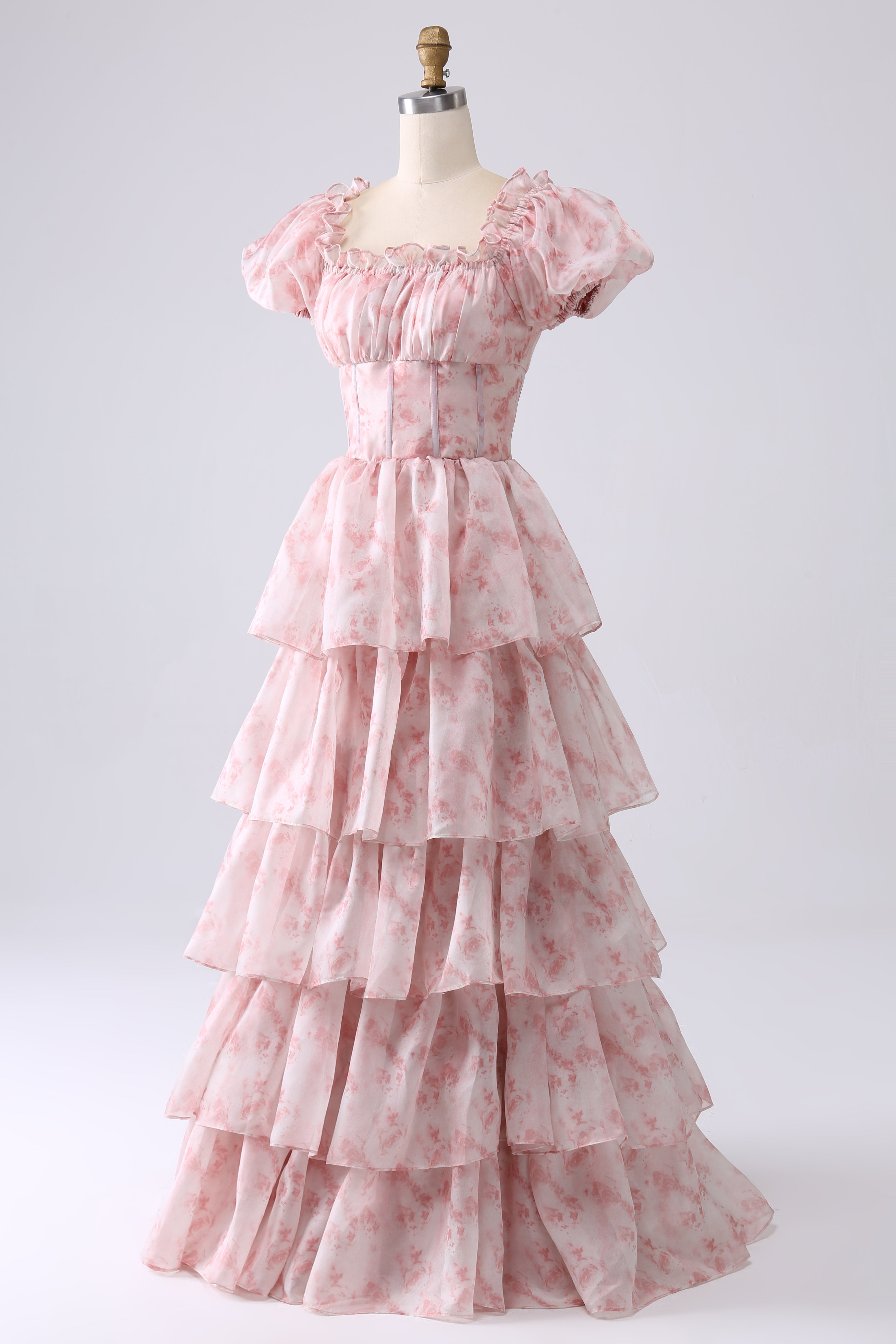 Robe de bal trapèze rose avec encolure carrée, volants et volants étagés