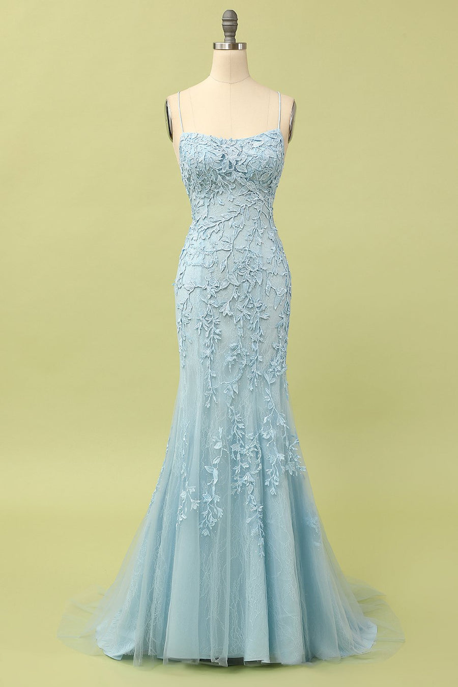 Robe de soirée sirène longue rose clair à bretelles spaghetti et appliques