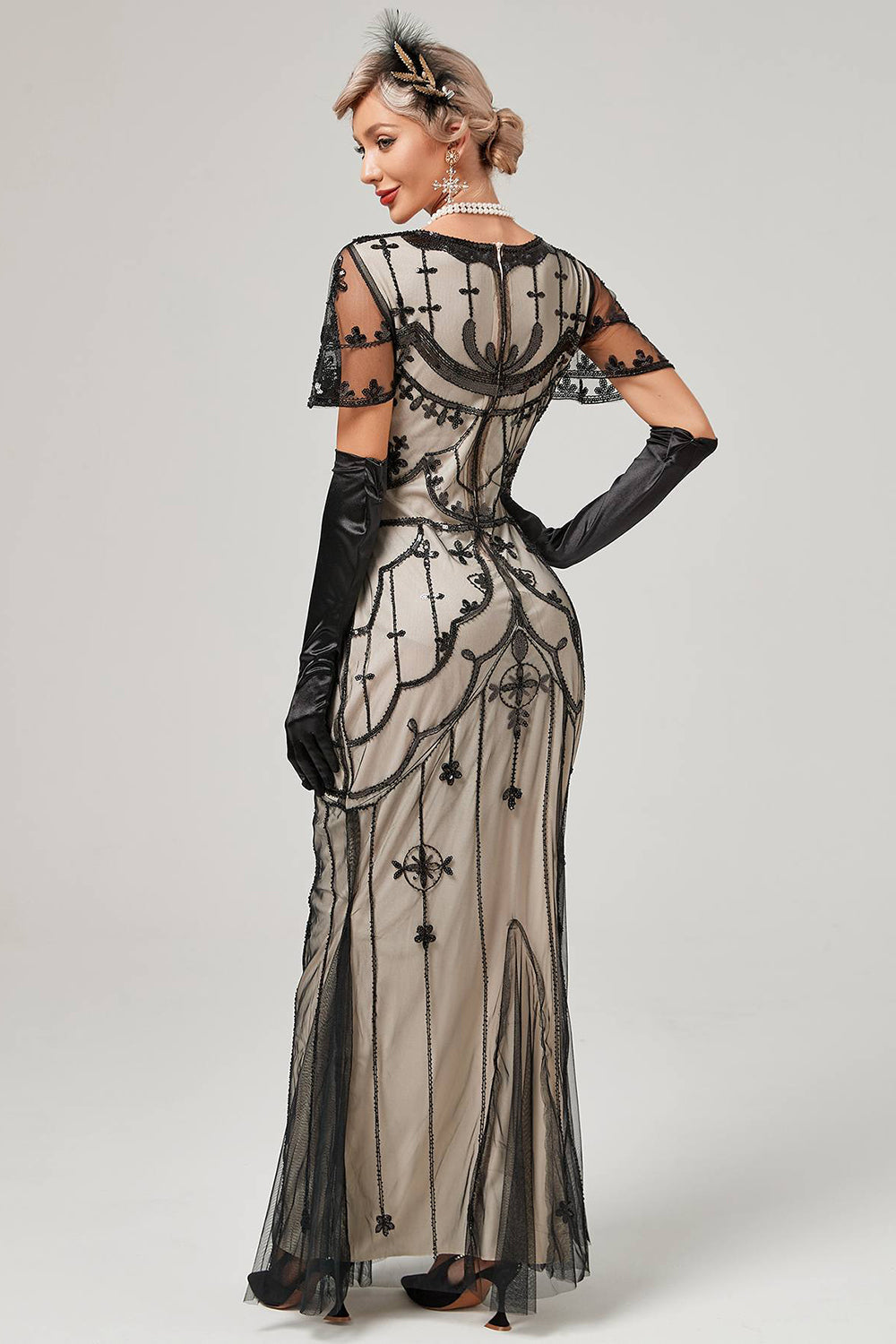 Robe longue noire blush à paillettes des années 20