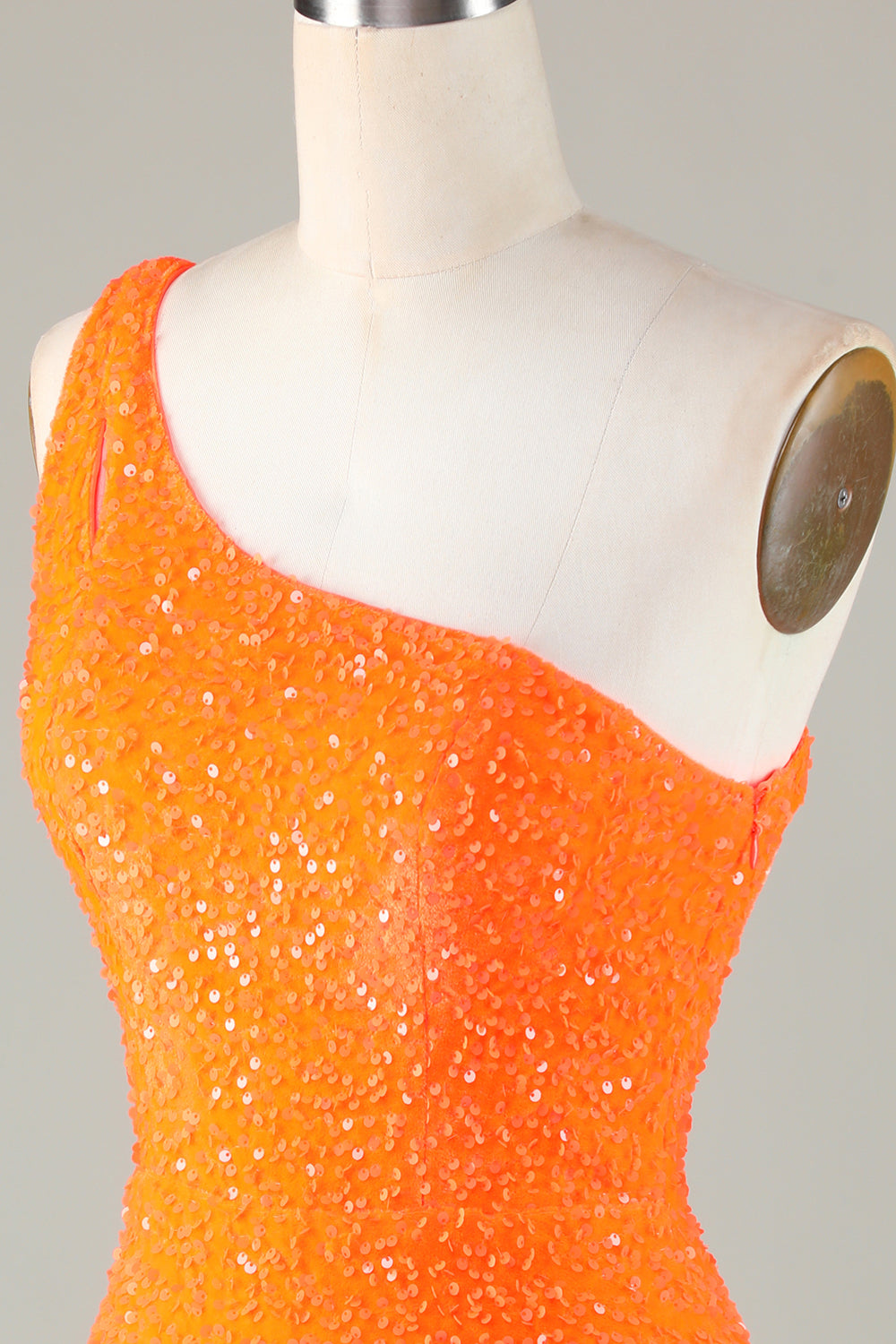 Robe de bal courte moulante orange asymétrique à perles et sequins