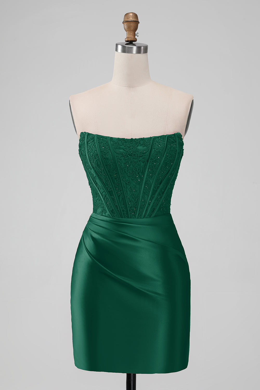 Robe de bal courte sans bretelles moulante Sparky rouge avec de la dentelle
