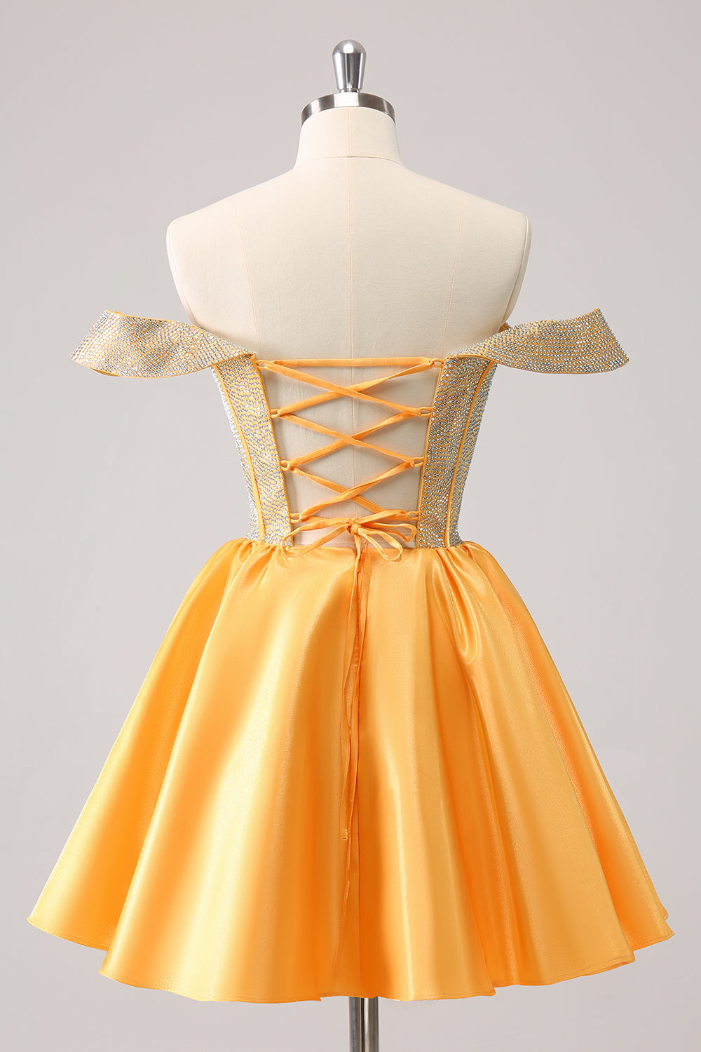Robe de bal satinée trapèze bleu scintillant ornée de perles, épaules dénudées
