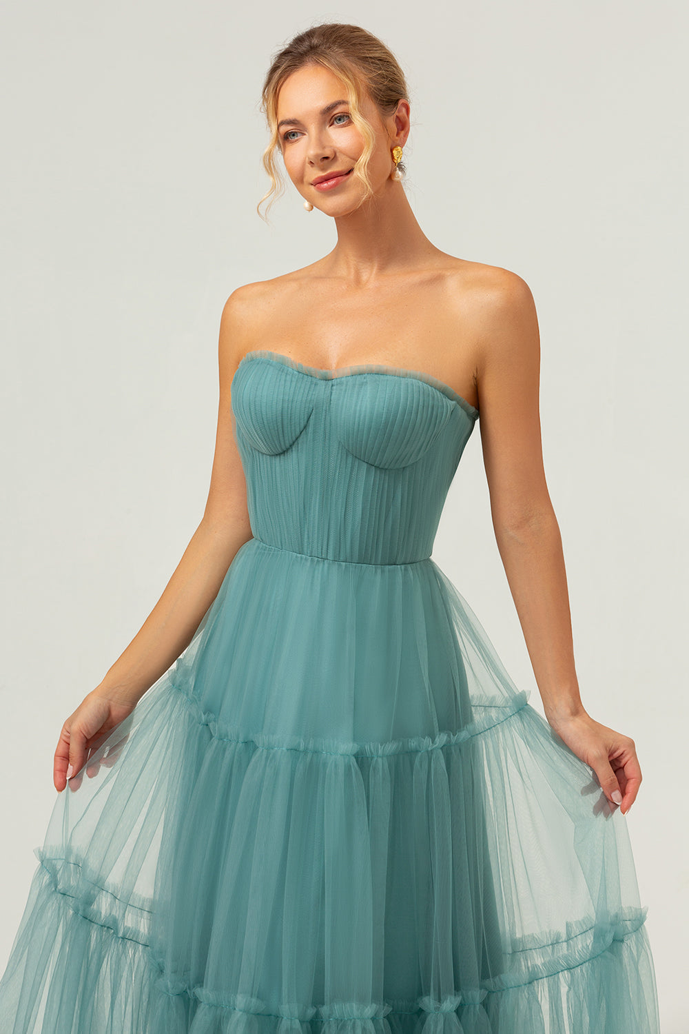 Robe de demoiselle d'honneur trapèze bustier en tulle Eucalyptus
