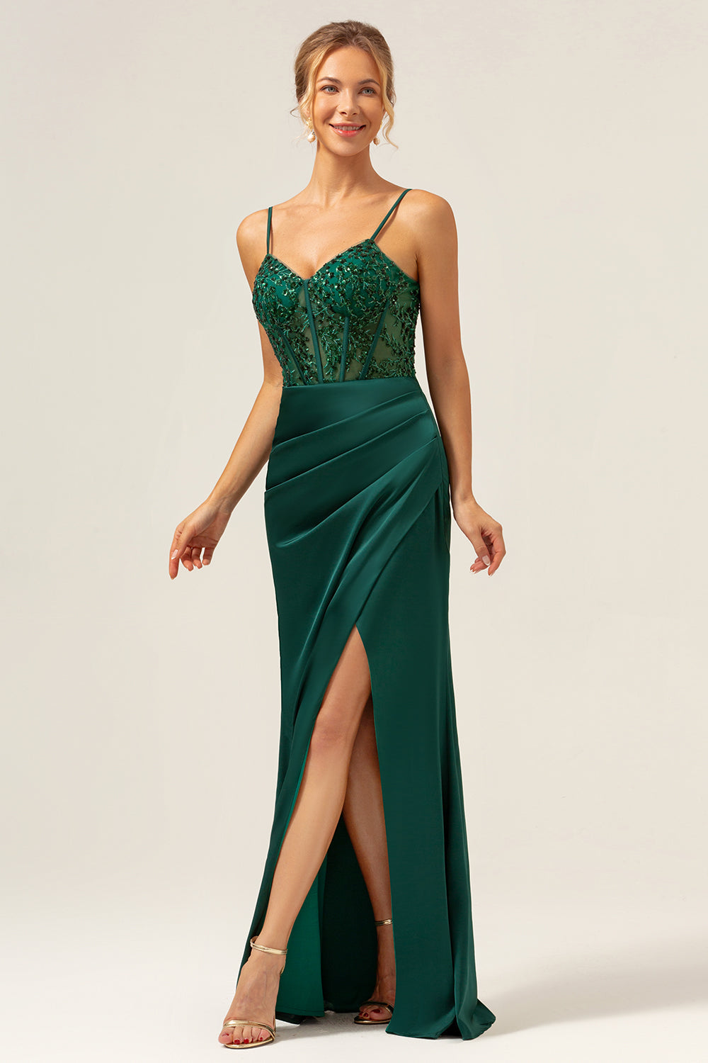 Robe longue de demoiselle d'honneur vert foncé coupe sirène en satin avec corset à fines bretelles et fente