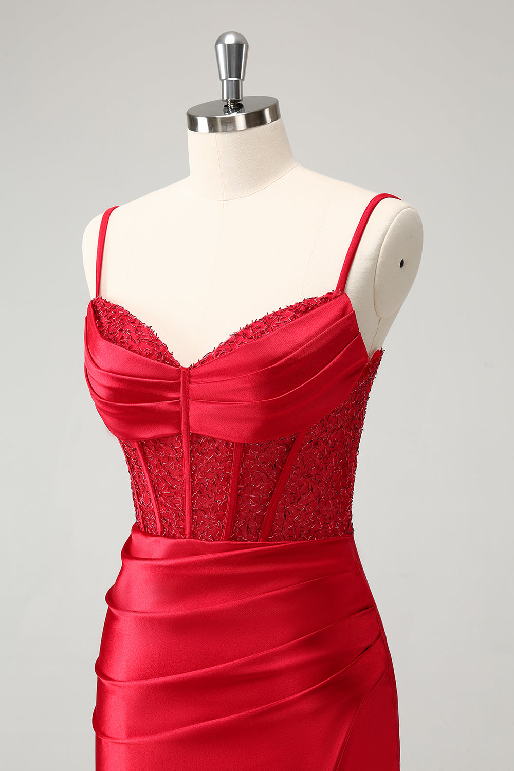 Élégante Robe de Soirée Fourreau Rouge en Satin avec Corset à Bretelles Fines et Fente
