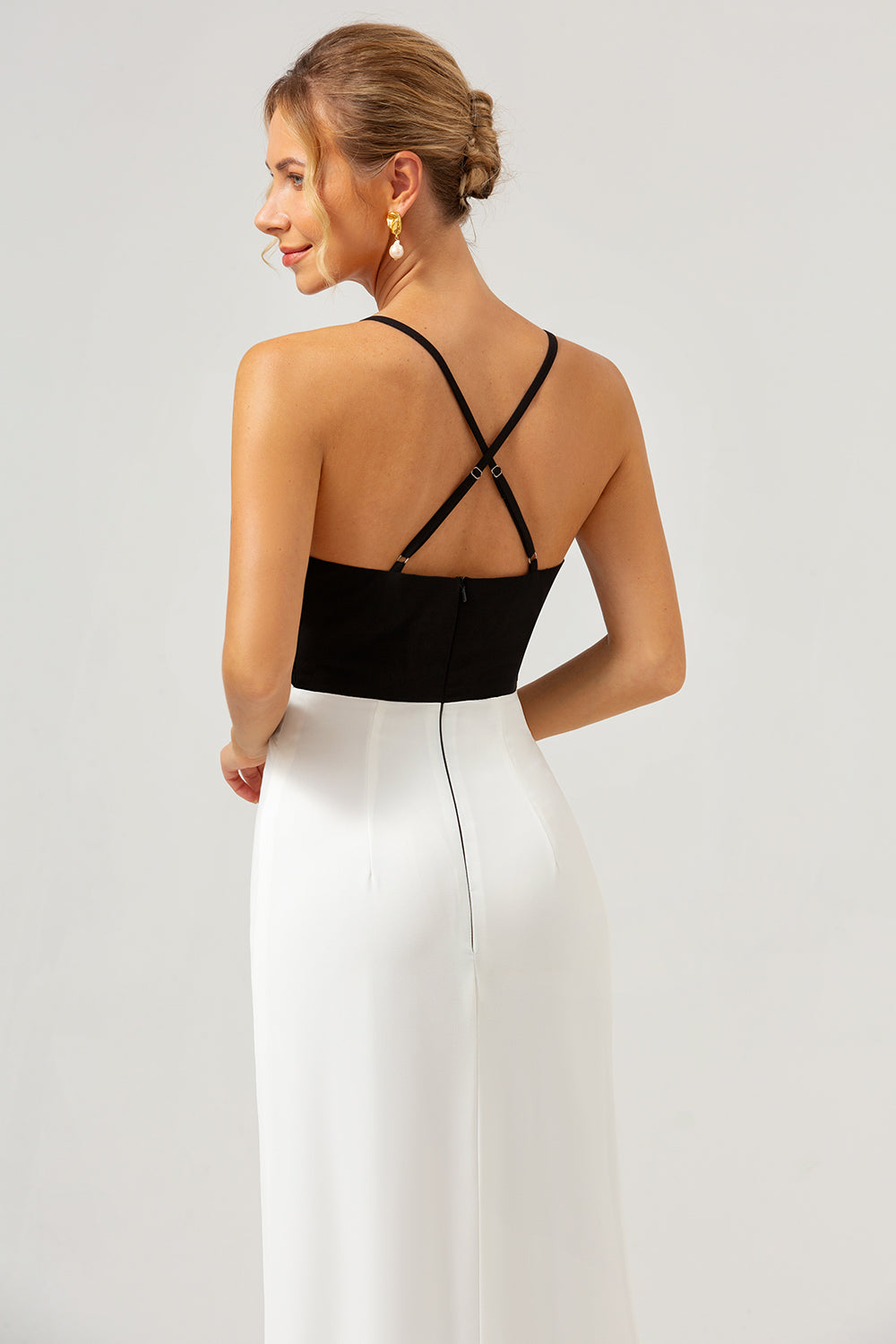 Black and White Sheath Spaghetti Straps V-Neck Long Prom Dress with Front Split