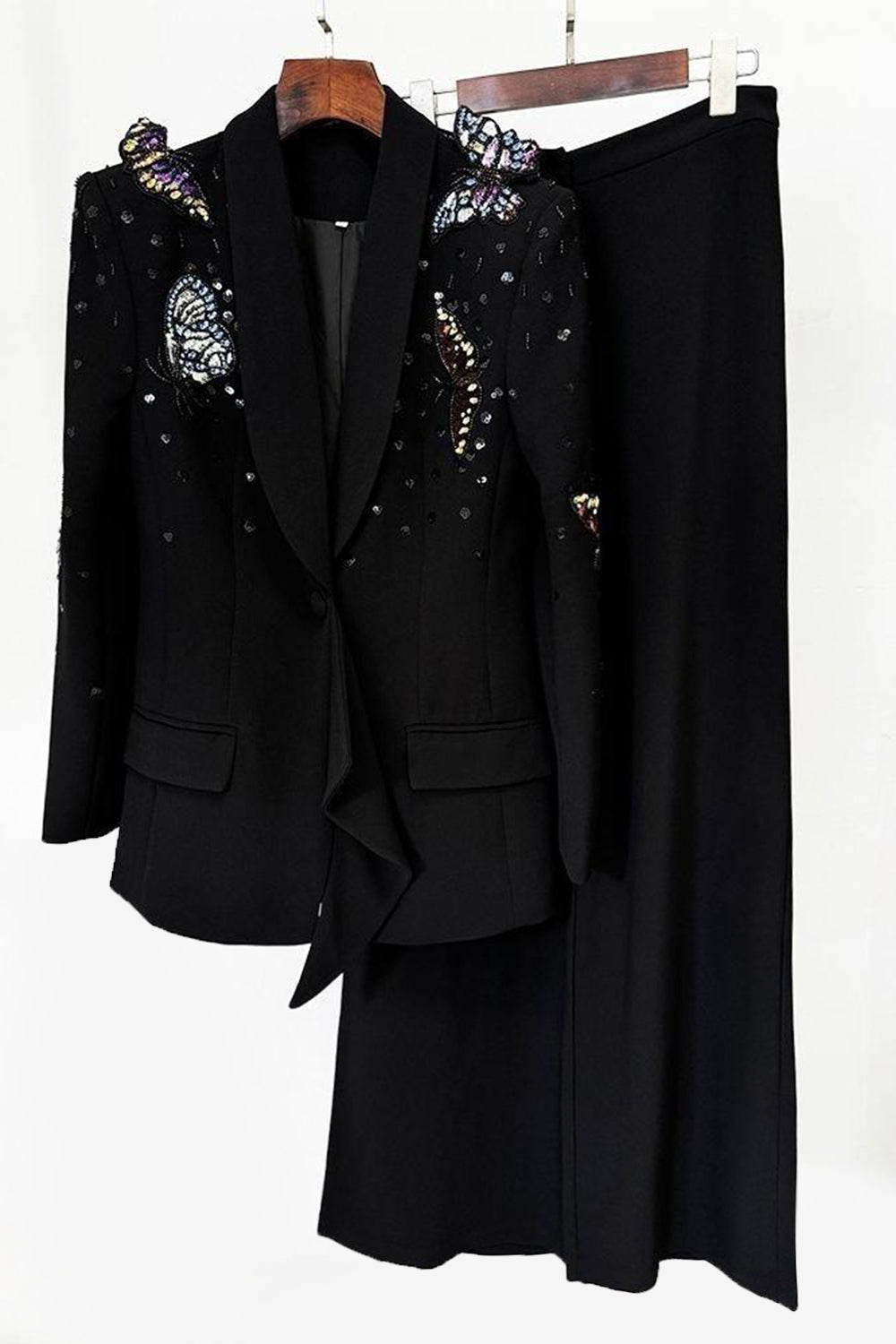 Black Shawl Lapel 2-Piece Women's Suit with Butterflies