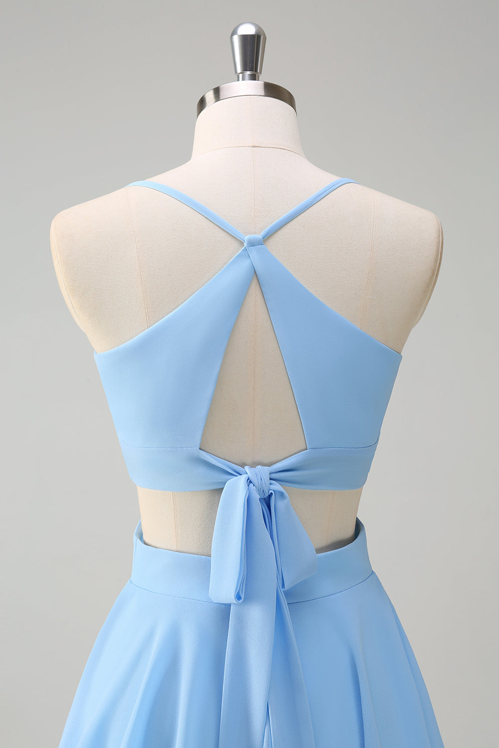 Robe de Demoiselle d'Honneur en Mousseline de Soie Bleu Ciel avec Bretelles Fines et Jupe Étages Coupe Trapèze