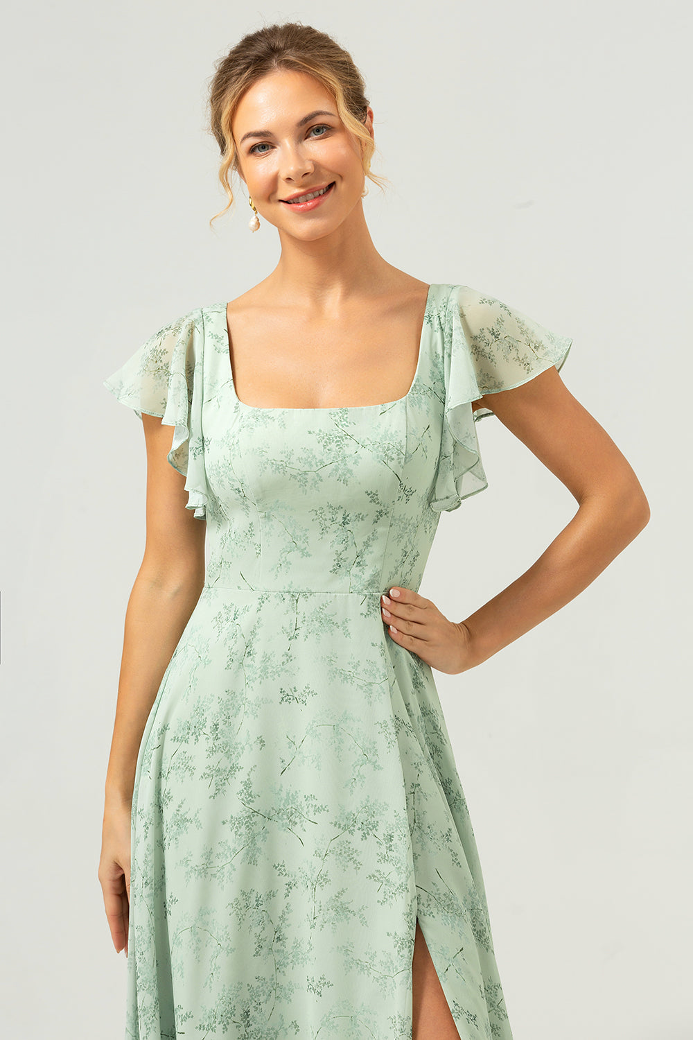 Robe longue de demoiselle d'honneur fendue, imprimé floral, col carré, coloris sauge poussiéreux