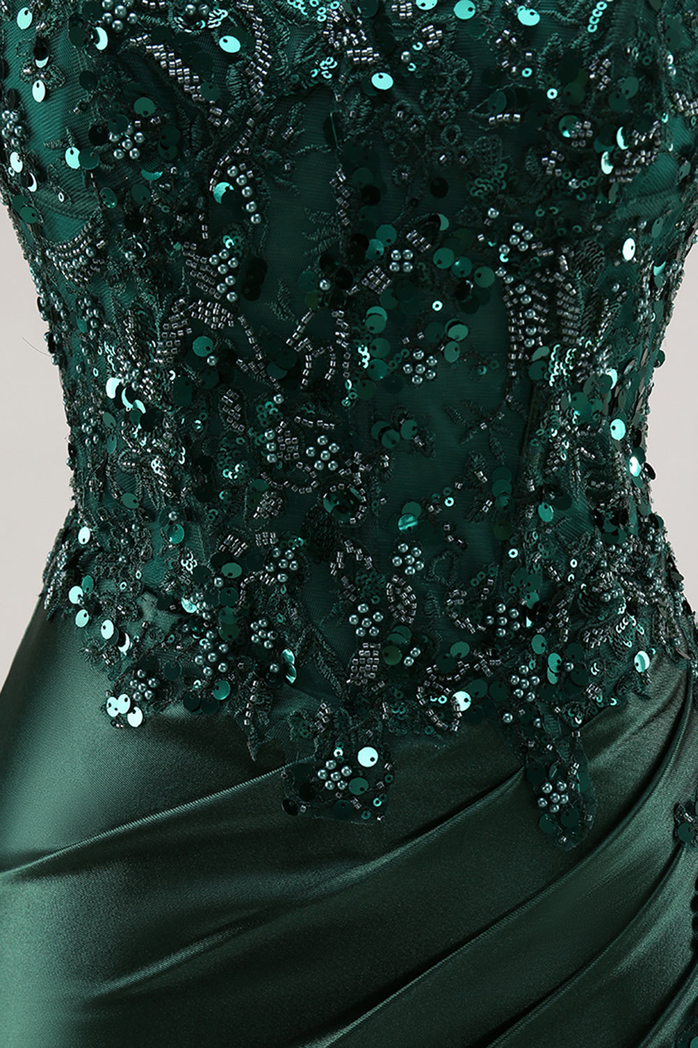 Robe de bal longue sirène bordeaux bustier à paillettes et perles