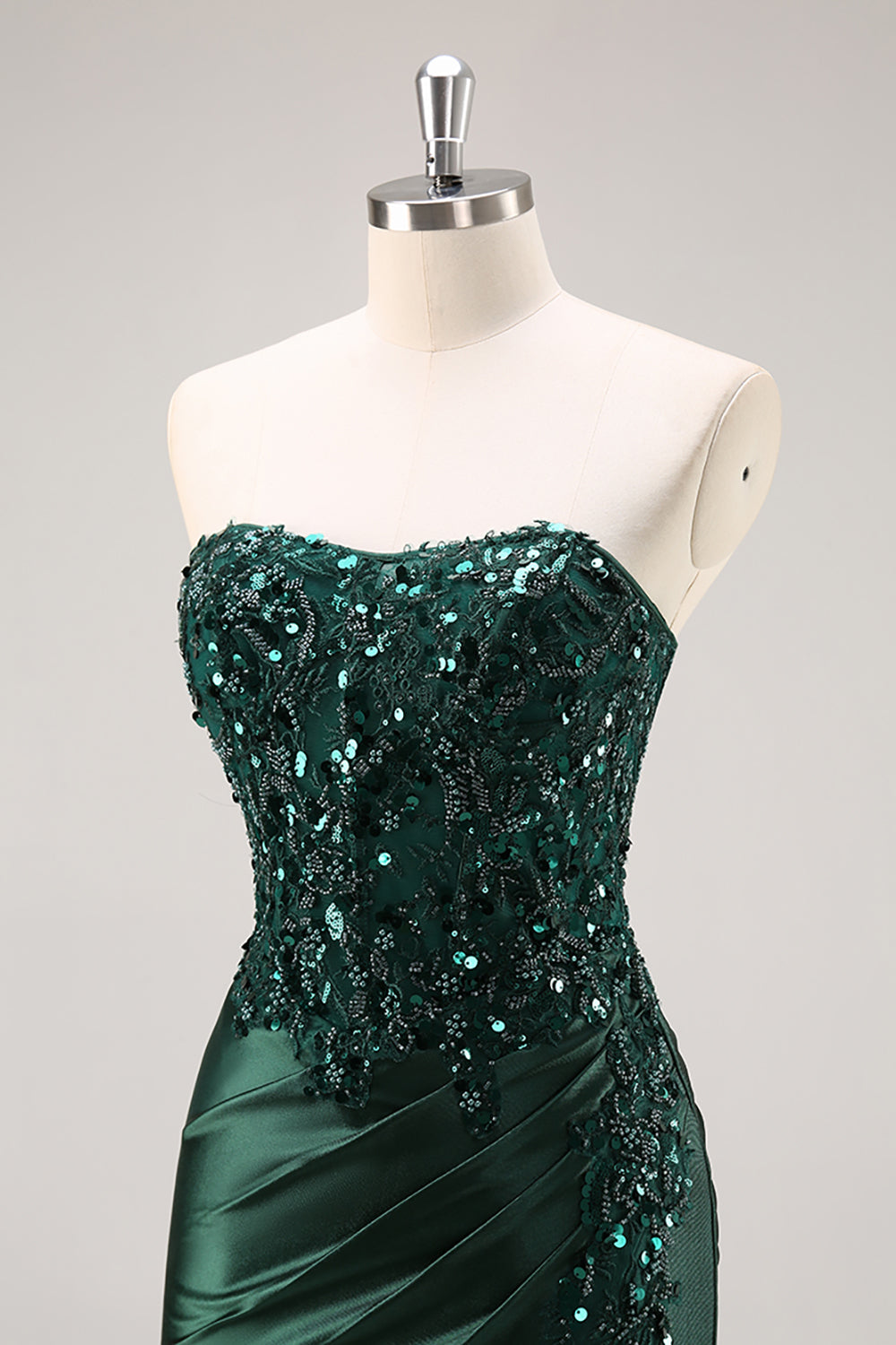 Robe de bal longue sirène bordeaux bustier à paillettes et perles