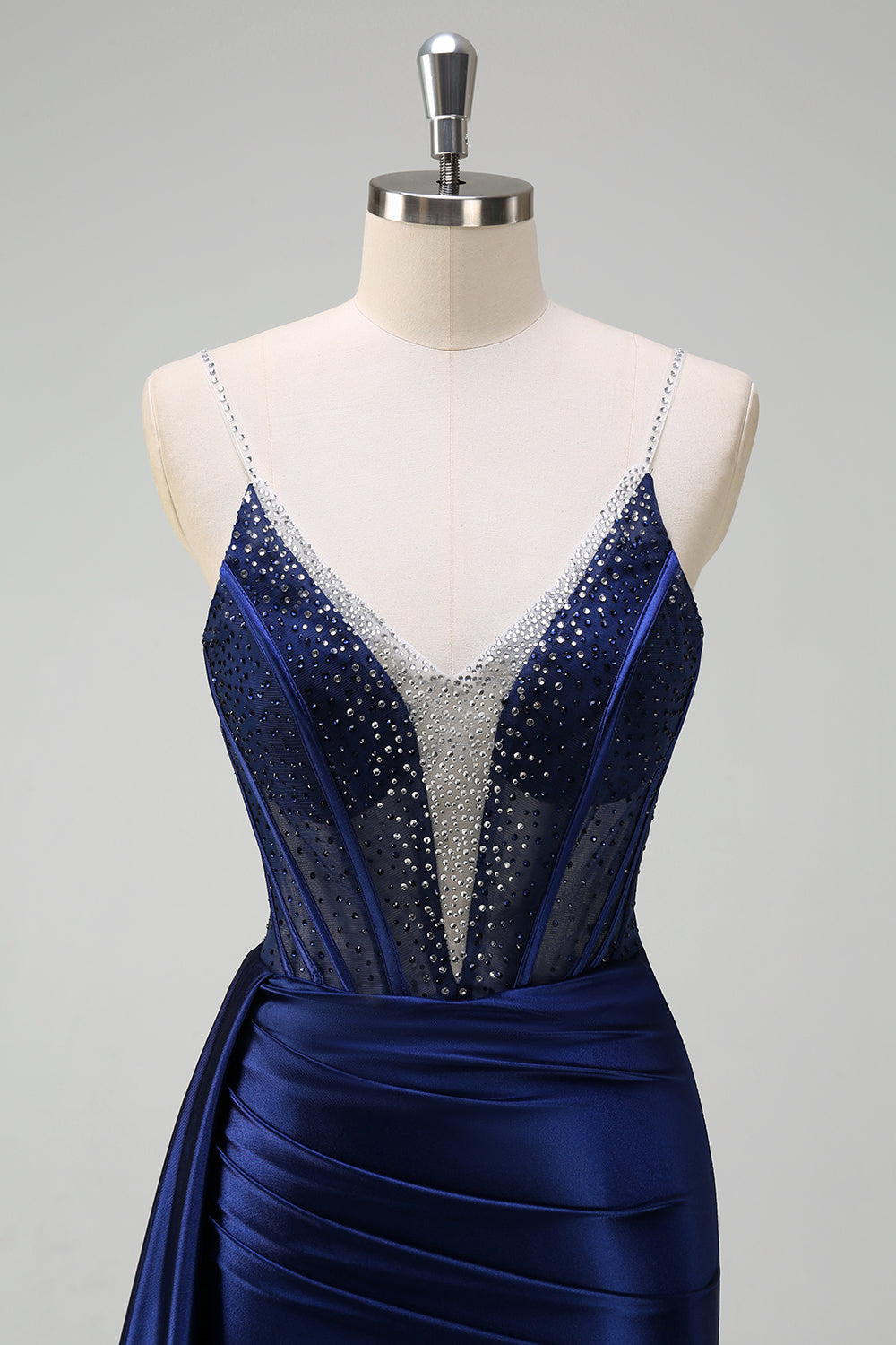 Vestido de Baile Sirena Escote en V con Corset, Entrenador Watteau, Bordado y Abertura