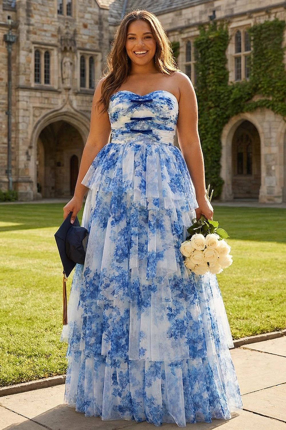 Robe de Bal Droite sans Bretelles à Volants Bleue et Blanche à Fleurs