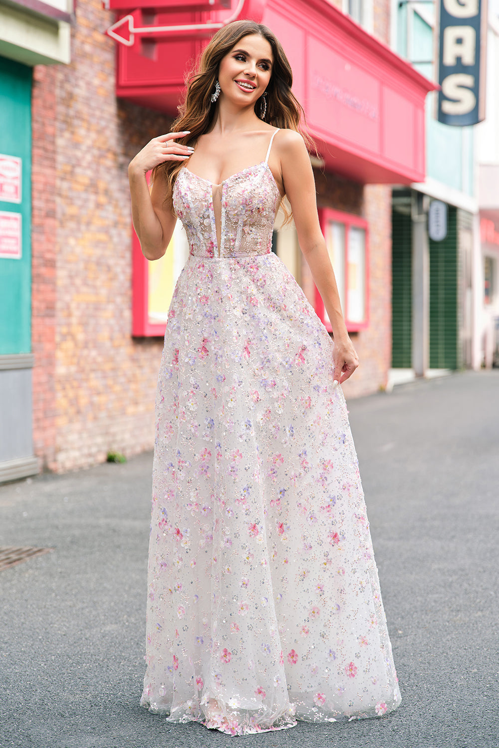 Robe de bal élégante rose à ligne A avec bretelles spaghetti et perles florales, dos lacé