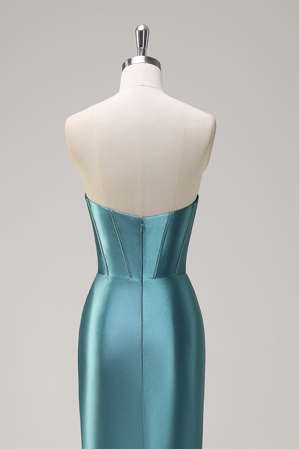 Robe de bal bustier en satin lilas pailleté avec fente et paillettes de sirène