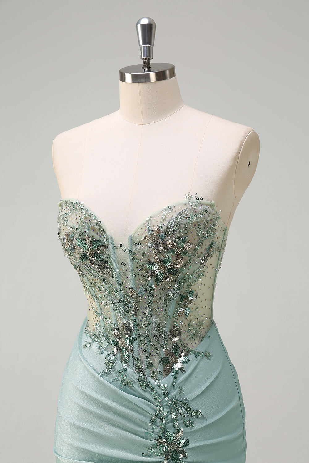 Robe de bal longue sirène bleu marine pailletée avec corset froncé et fente