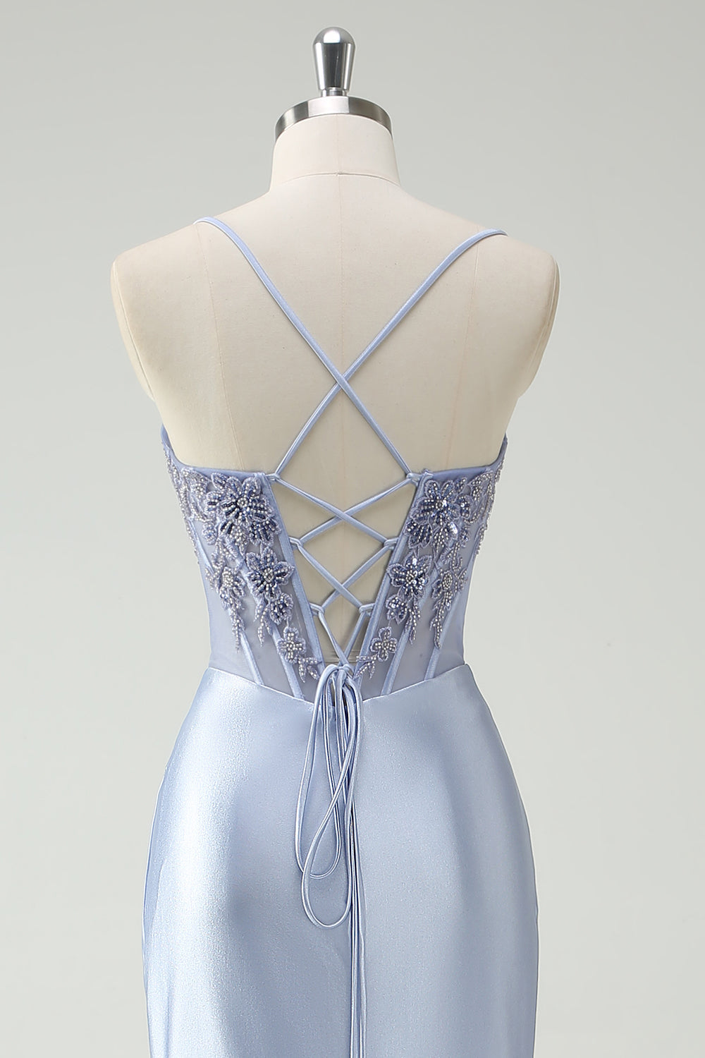 Robe de bal longue ruchée sirène bleu clair avec perles appliquées