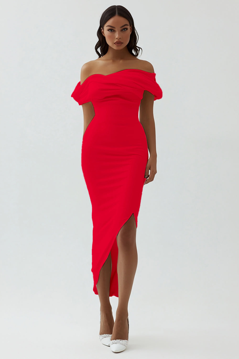 Robe de bal de fin d'année asymétrique en satin mat fourreau blanc à épaules dénudées