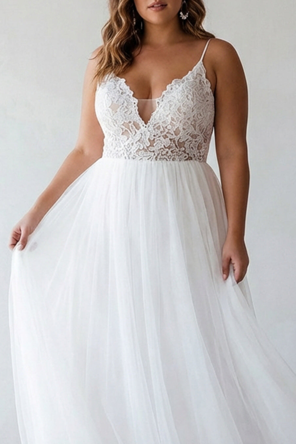 White A-Line Spaghetti Strap Plus Size Tulle Engagement Dress with Lace