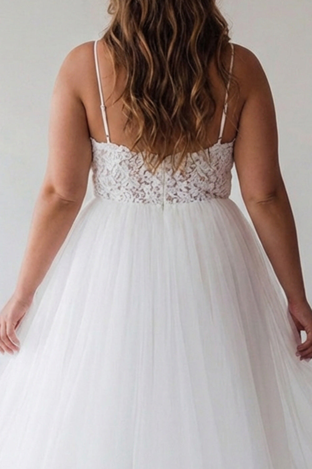 White A-Line Spaghetti Strap Plus Size Tulle Engagement Dress with Lace