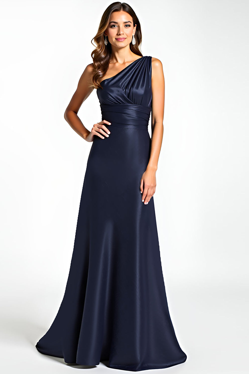 Robe longue plissée en satin bleu marine à fourreau asymétrique pour la mère de la mariée