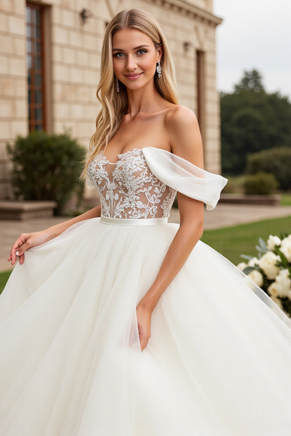 Robe de mariée longue blanche trapèze en tulle avec applications, épaules dénudées