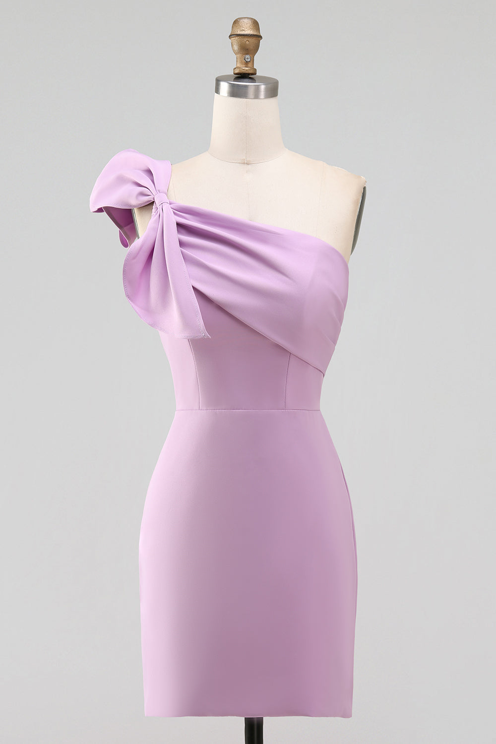 Robe de bal moulante blanche à nœud et à épaule unique