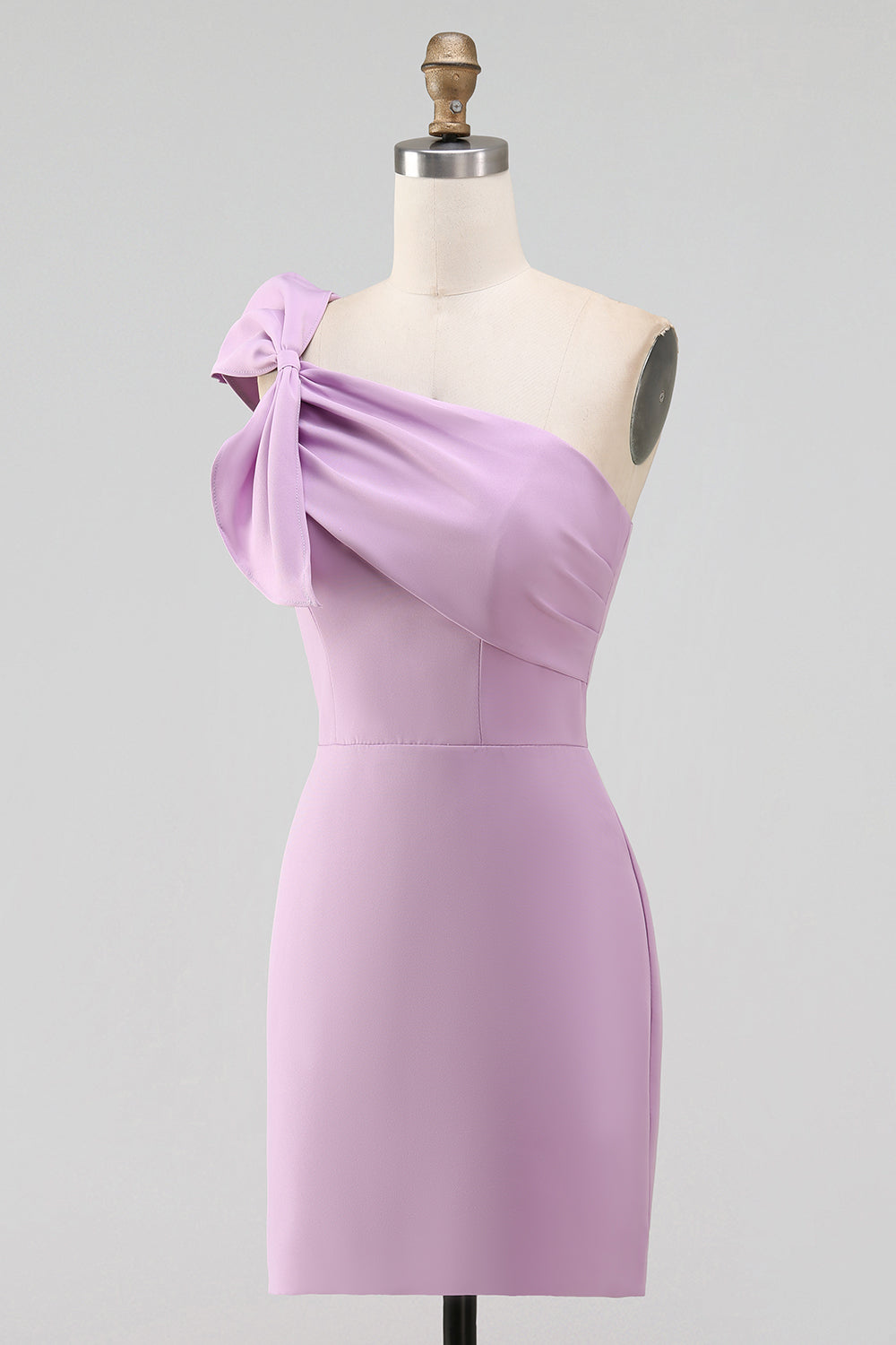 Robe de bal moulante blanche à nœud et à épaule unique