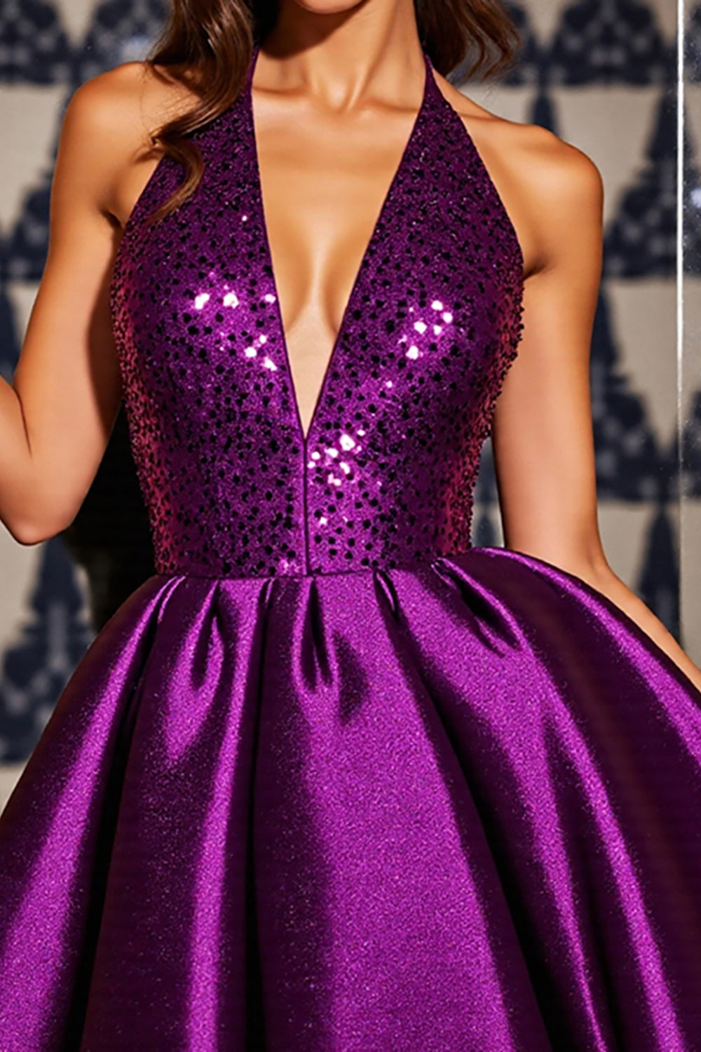 Halter Dark Purple A-Line Mini Cocktail Dress With Sequins