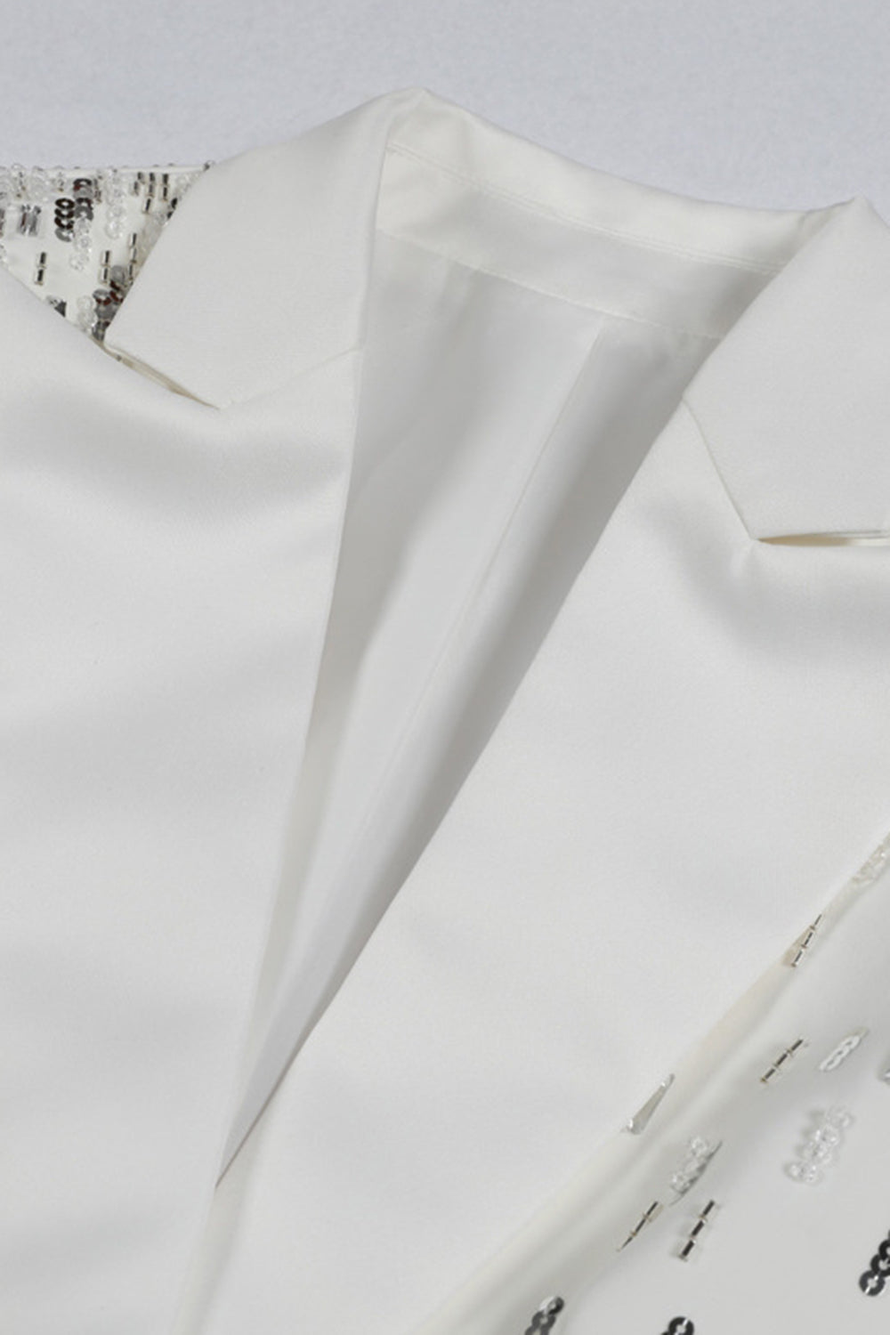 White Peak Lapel Single-Breasted Women's Prom Blazer with Sequins