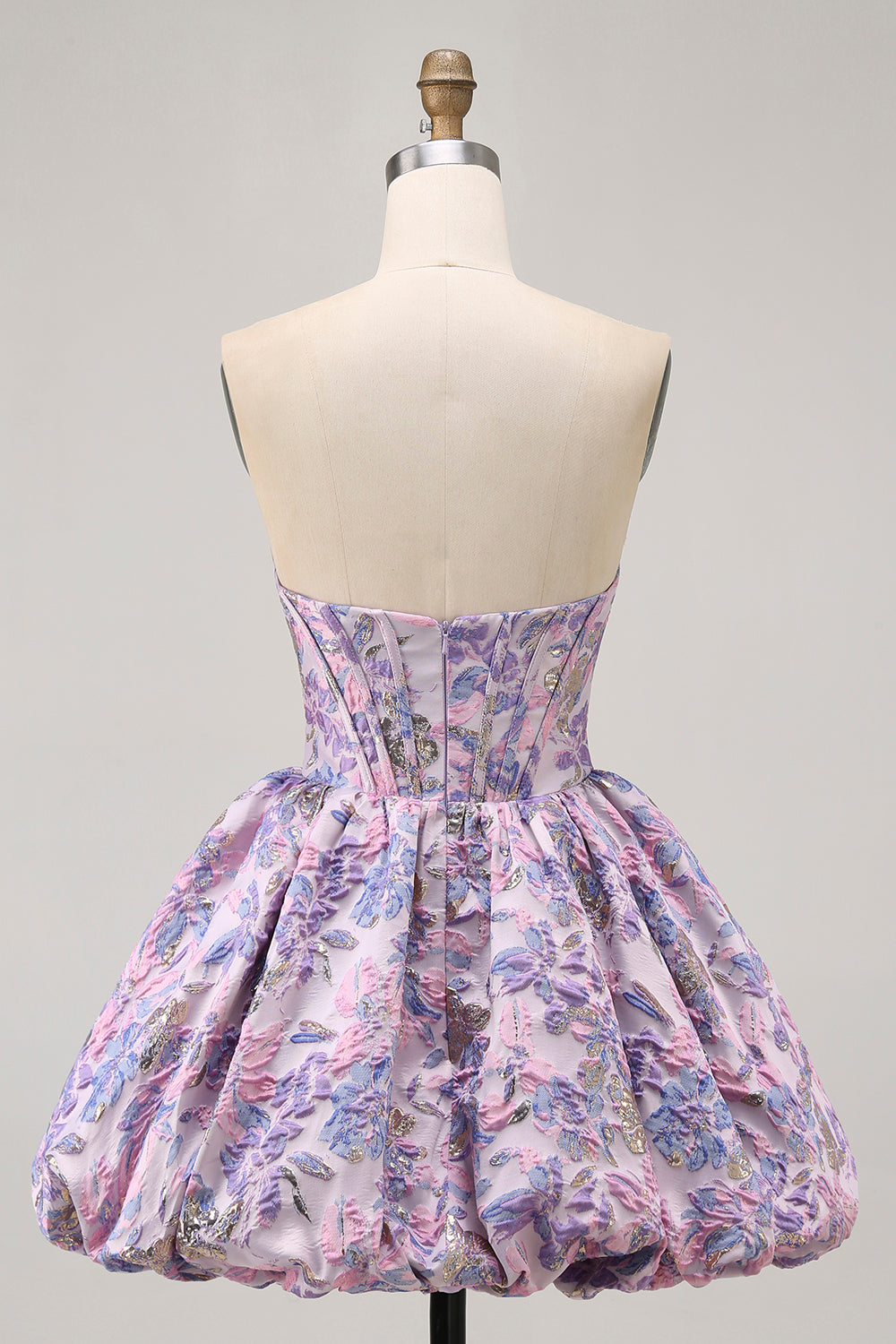 Robe de soirée bustier courte évasée en brocart violet avec ourlet bulle