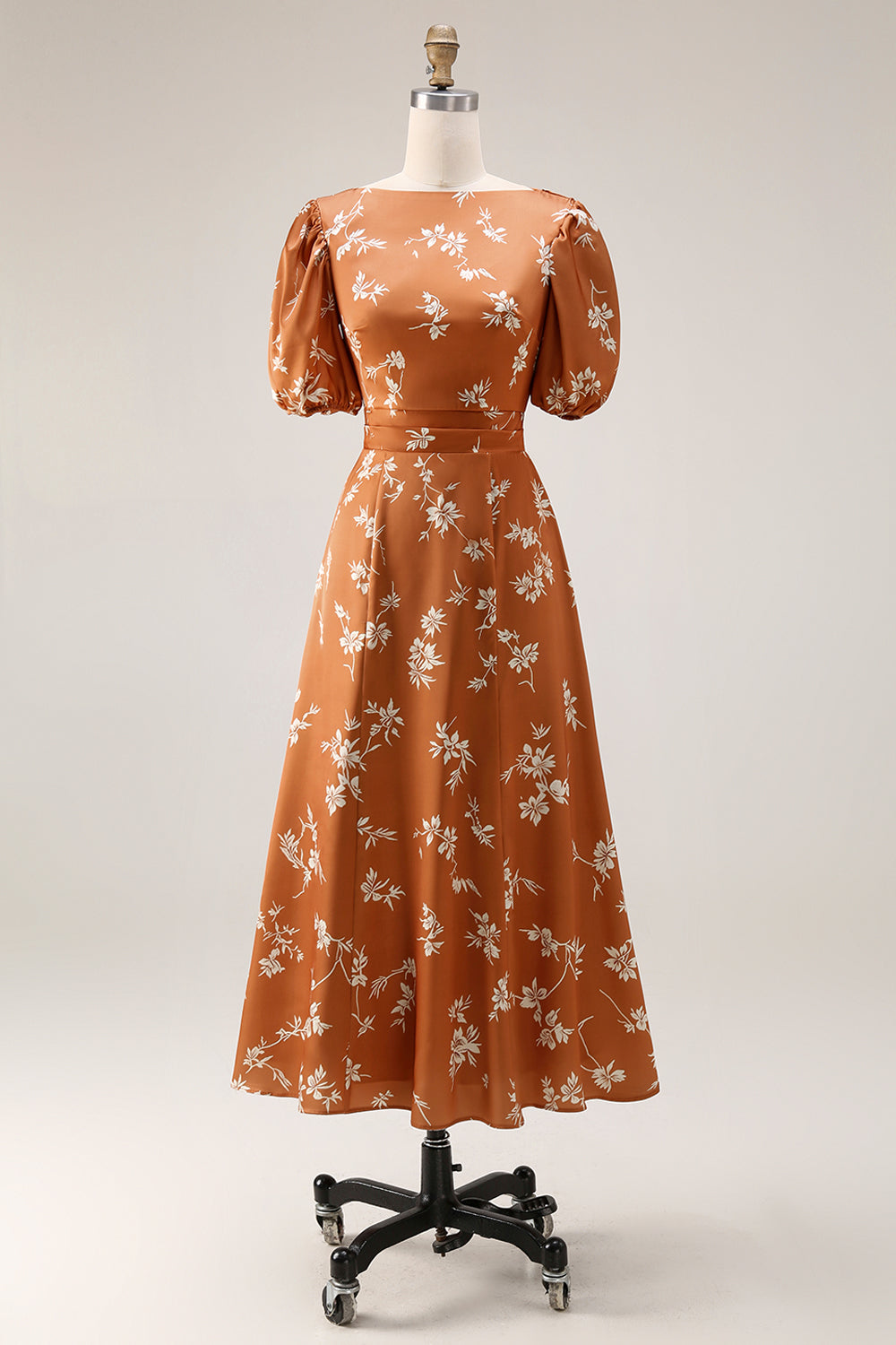 Robe midi trapèze orange à imprimé floral avec manches pour invitée de mariage