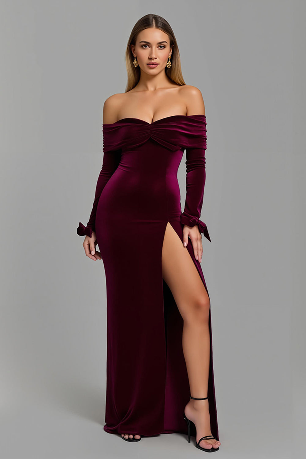 Robe de soirée bordeaux manches longues épaules dénudées avec fente