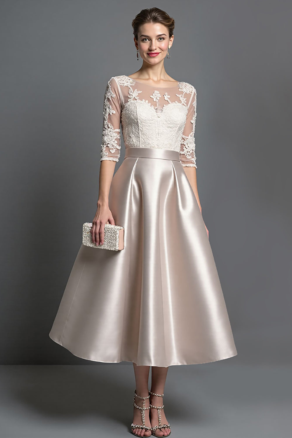Vestido de Madre de la Novia Línea A de Satén Albaricoque con Apliques