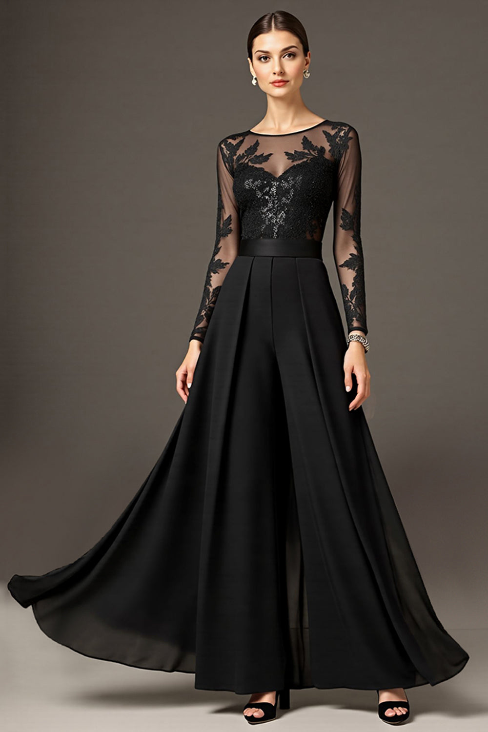Robe de mère de la mariée noire trapèze à manches longues avec applications