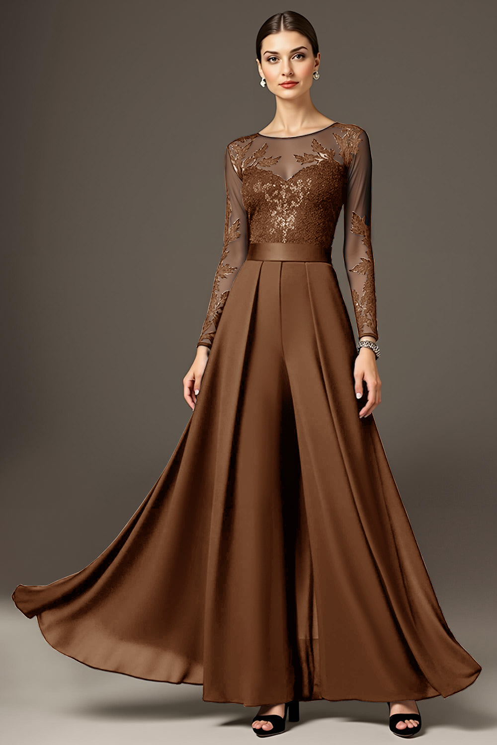 Robe de mère de la mariée noire trapèze à manches longues avec applications