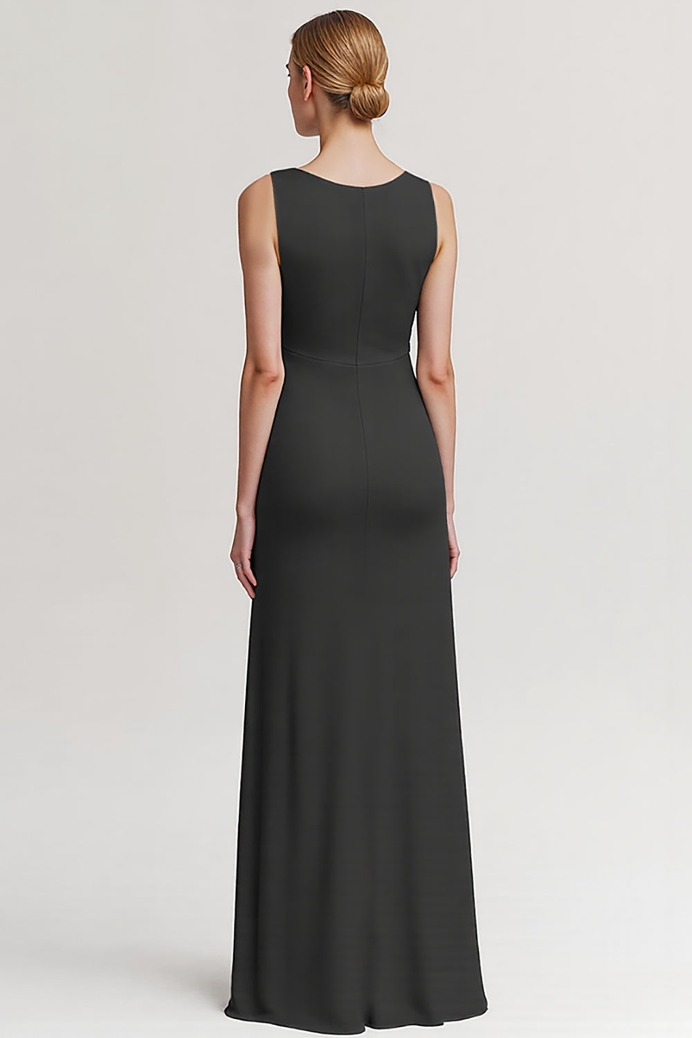 Robe de soirée fourreau froncée col V couleur champagne