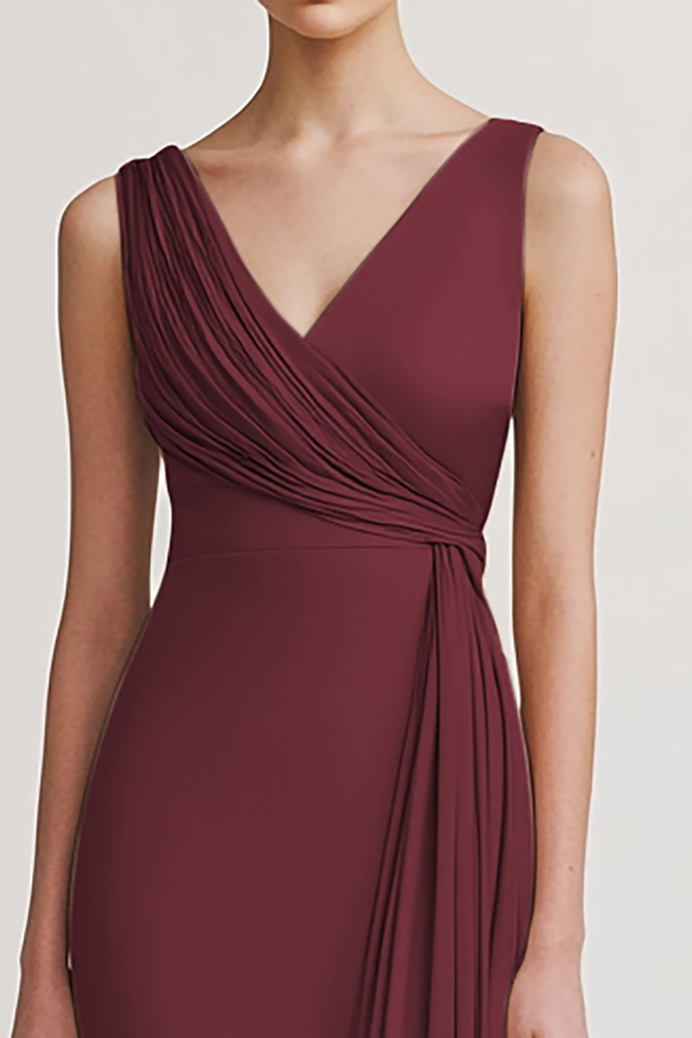 Robe de soirée fourreau froncée col V couleur champagne