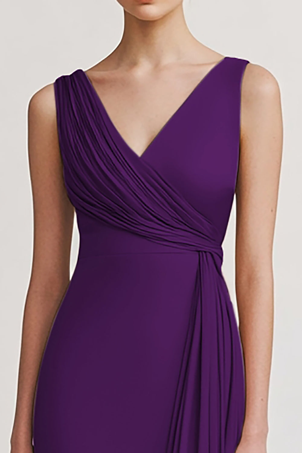 Robe de soirée fourreau froncée col V couleur champagne