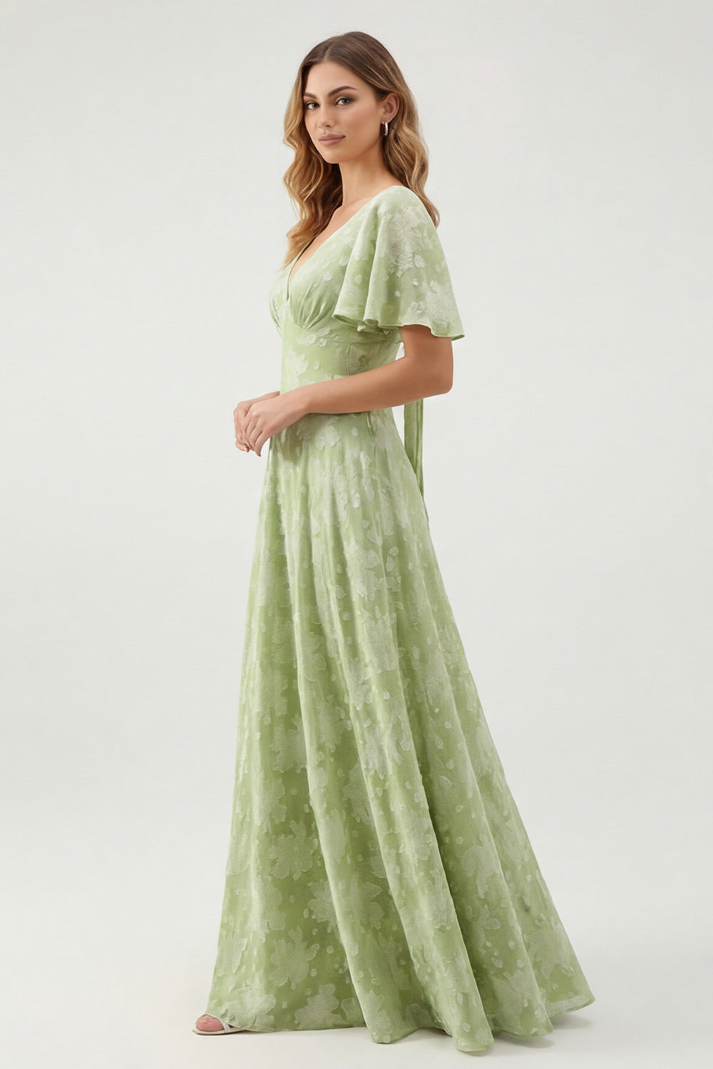 Robe longue de demoiselle d'honneur vert fleuri trapèze décolleté en V à manches courtes
