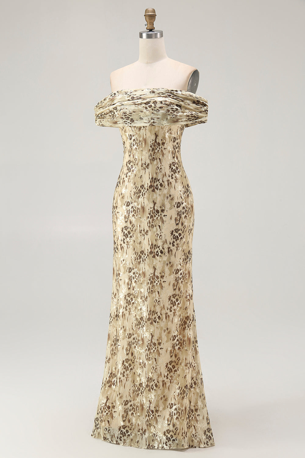 Robe de demoiselle d'honneur à épaules dénudées avec motif floral champagne