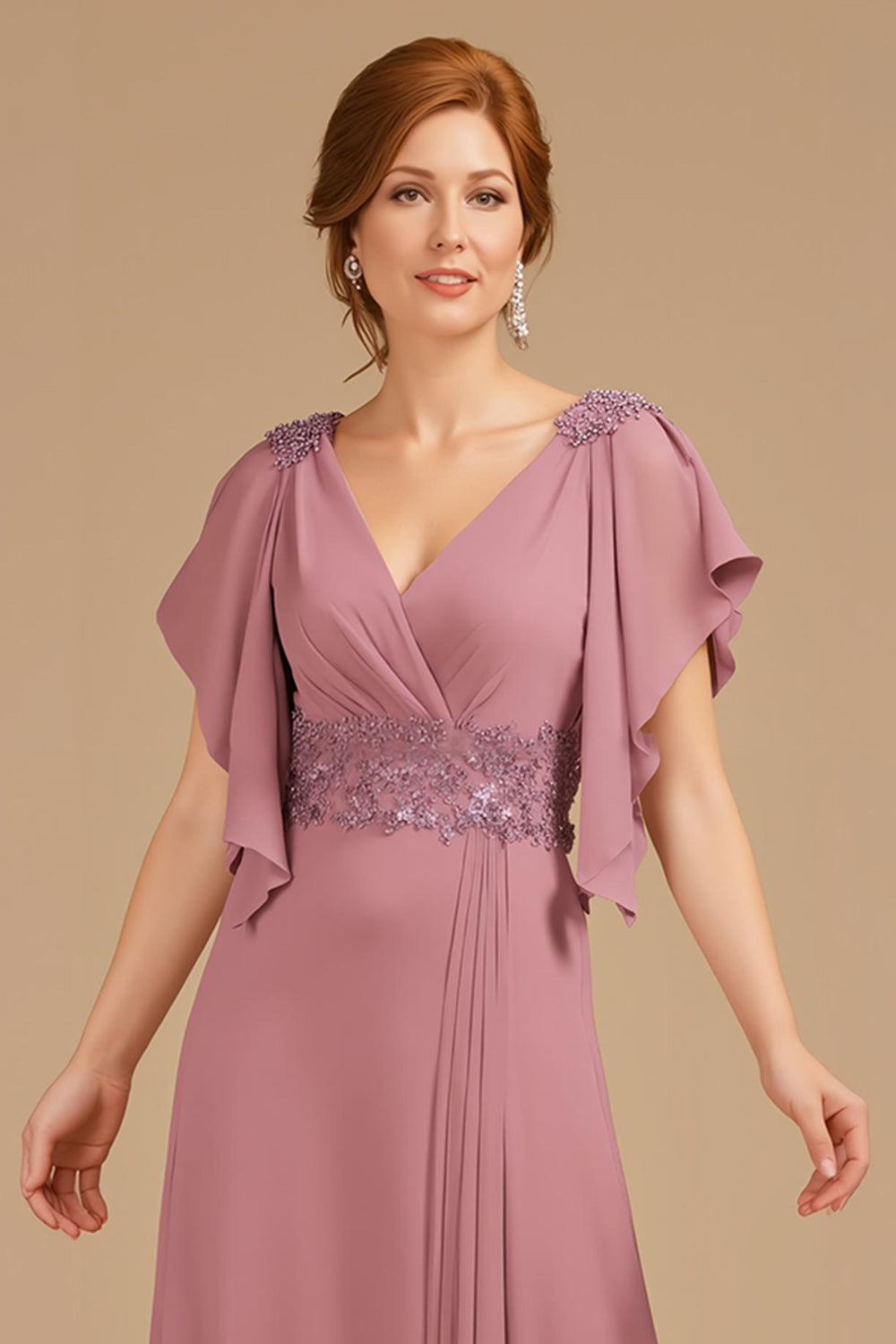 Robe longue trapèze avec décolleté en V froncé et manches courtes flottantes pour mère de la mariée - couleur raisin