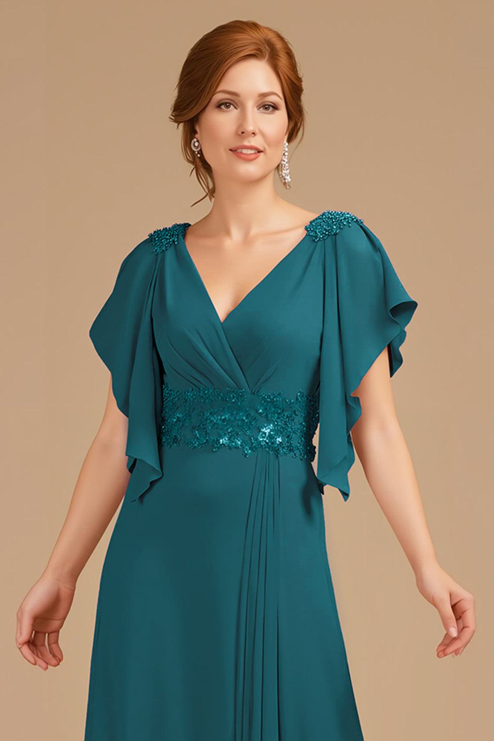 Robe longue trapèze avec décolleté en V froncé et manches courtes flottantes pour mère de la mariée - couleur raisin