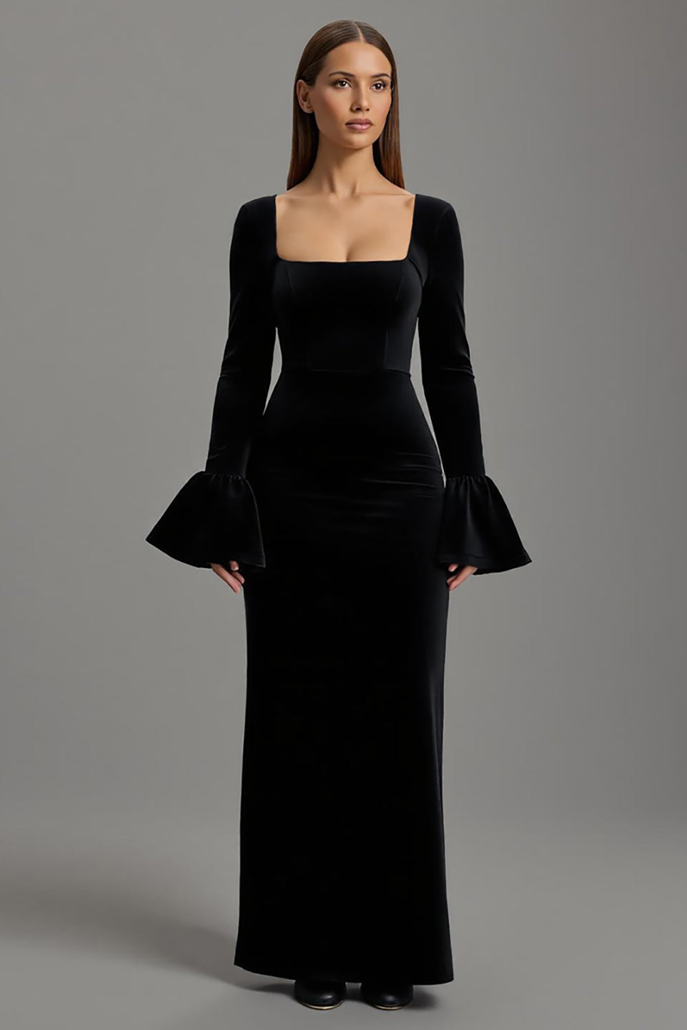 Robe longue de cérémonie fourreau en velours noir avec manches