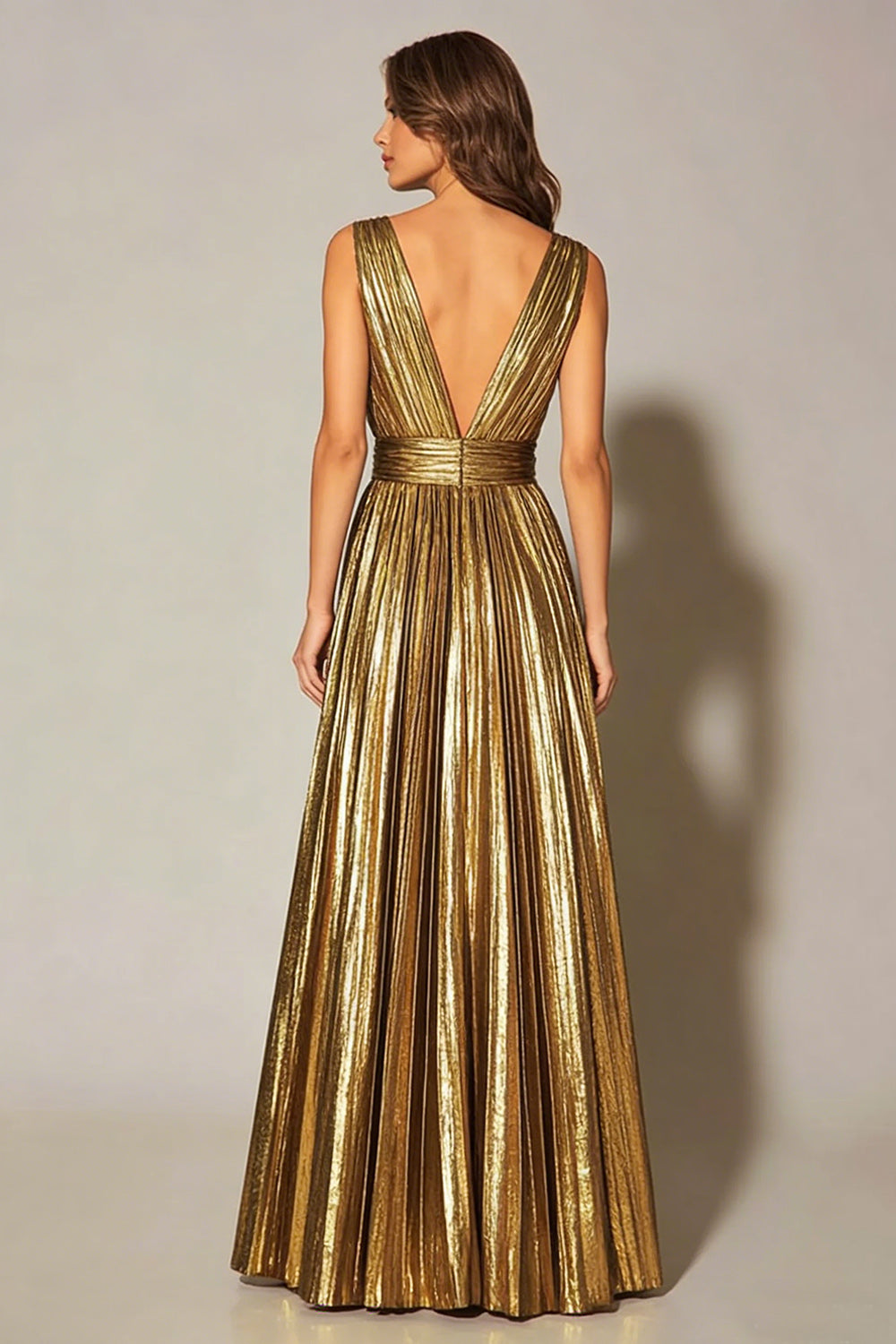 Robe de soirée plissée coupe trapèze doré métallisé