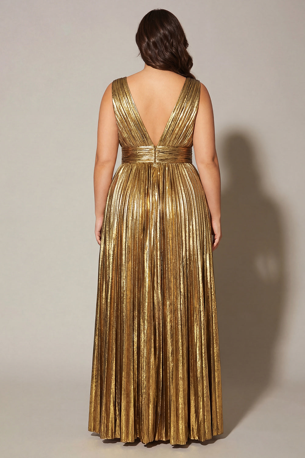 Robe de soirée plissée coupe trapèze doré métallisé