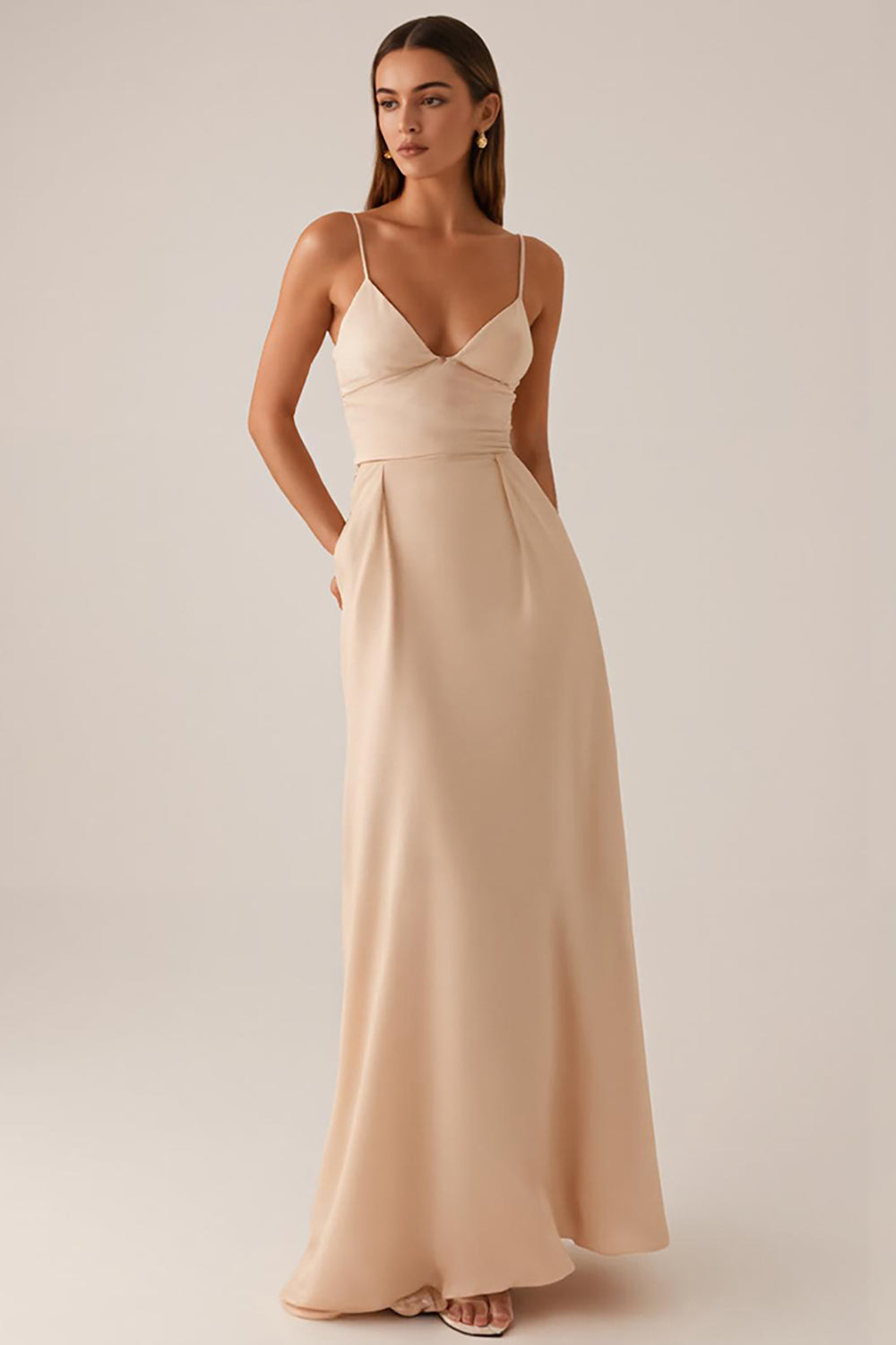 Robe longue de soirée abricot à fines bretelles