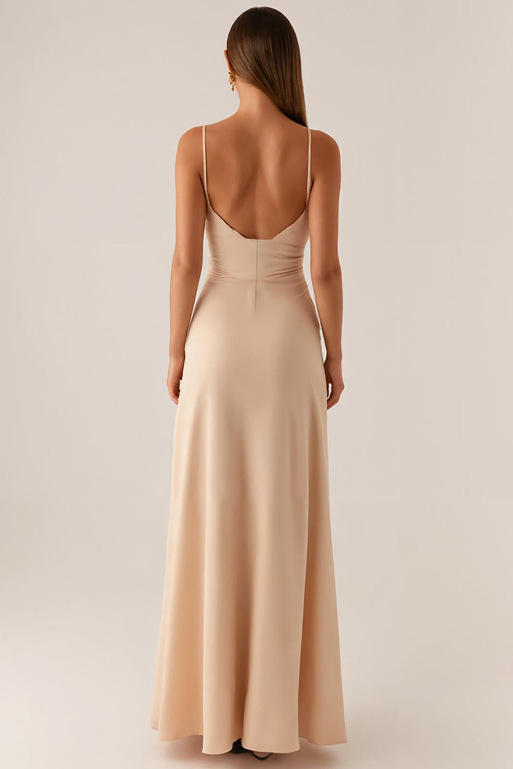 Robe longue de soirée abricot à fines bretelles