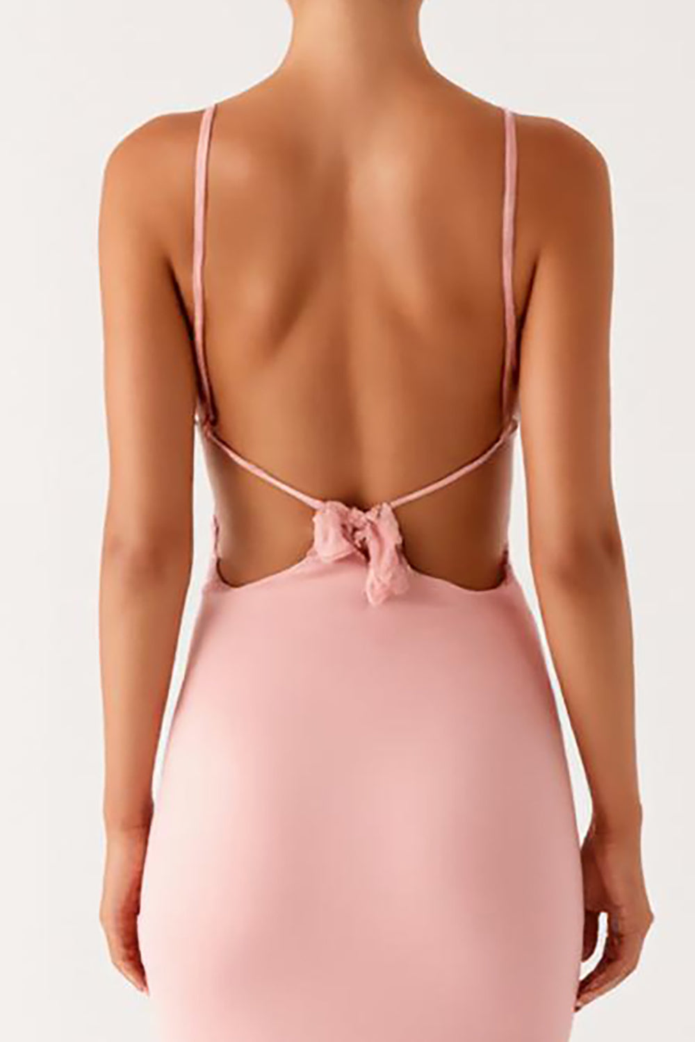 Robe de soirée fourreau rose en mousseline avec fines bretelles