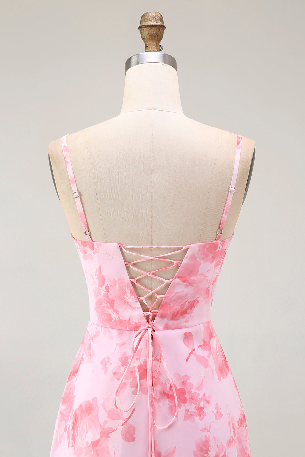 Robe longue évasée rose fleurie à col bénitier avec fente